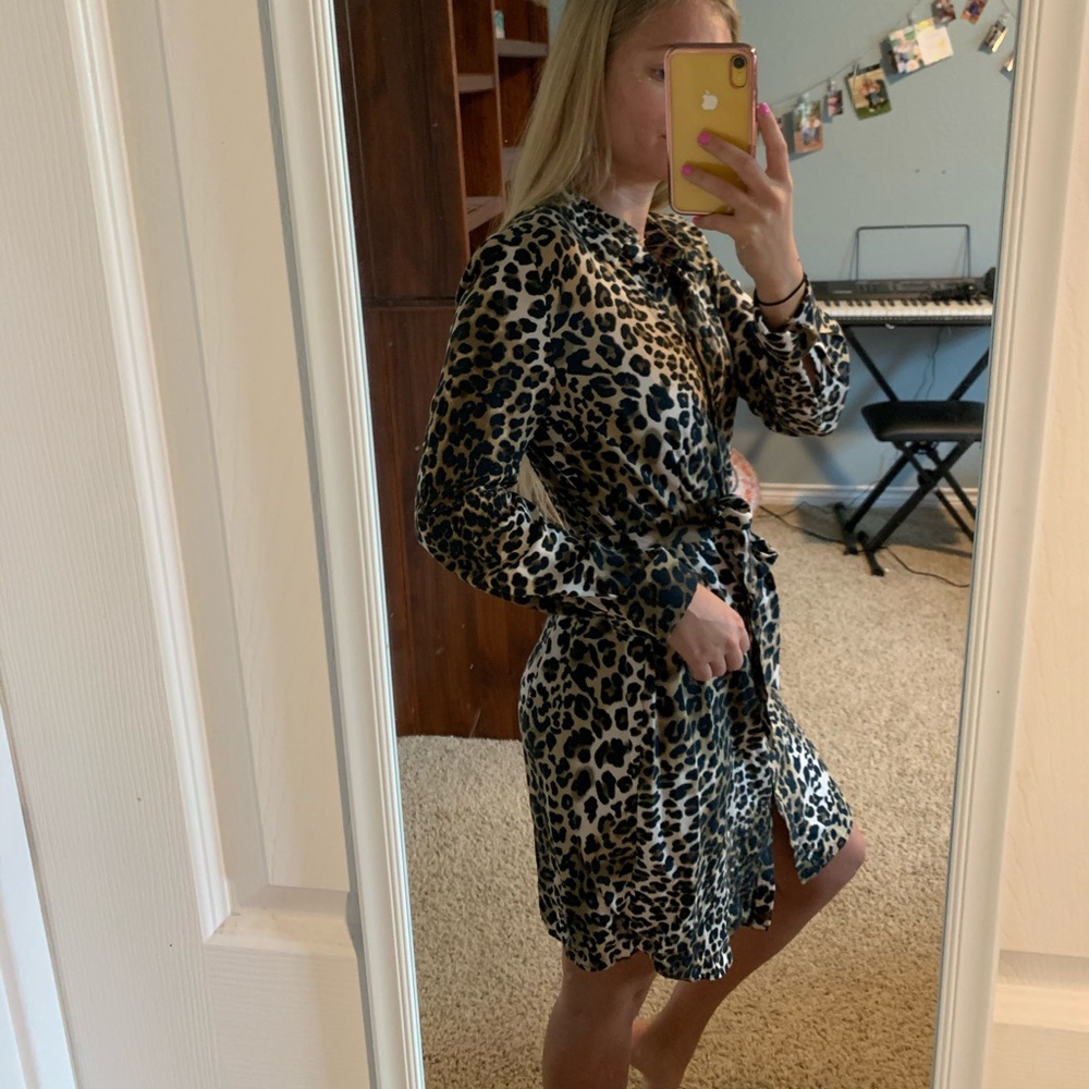 abercrombie & fitch dress